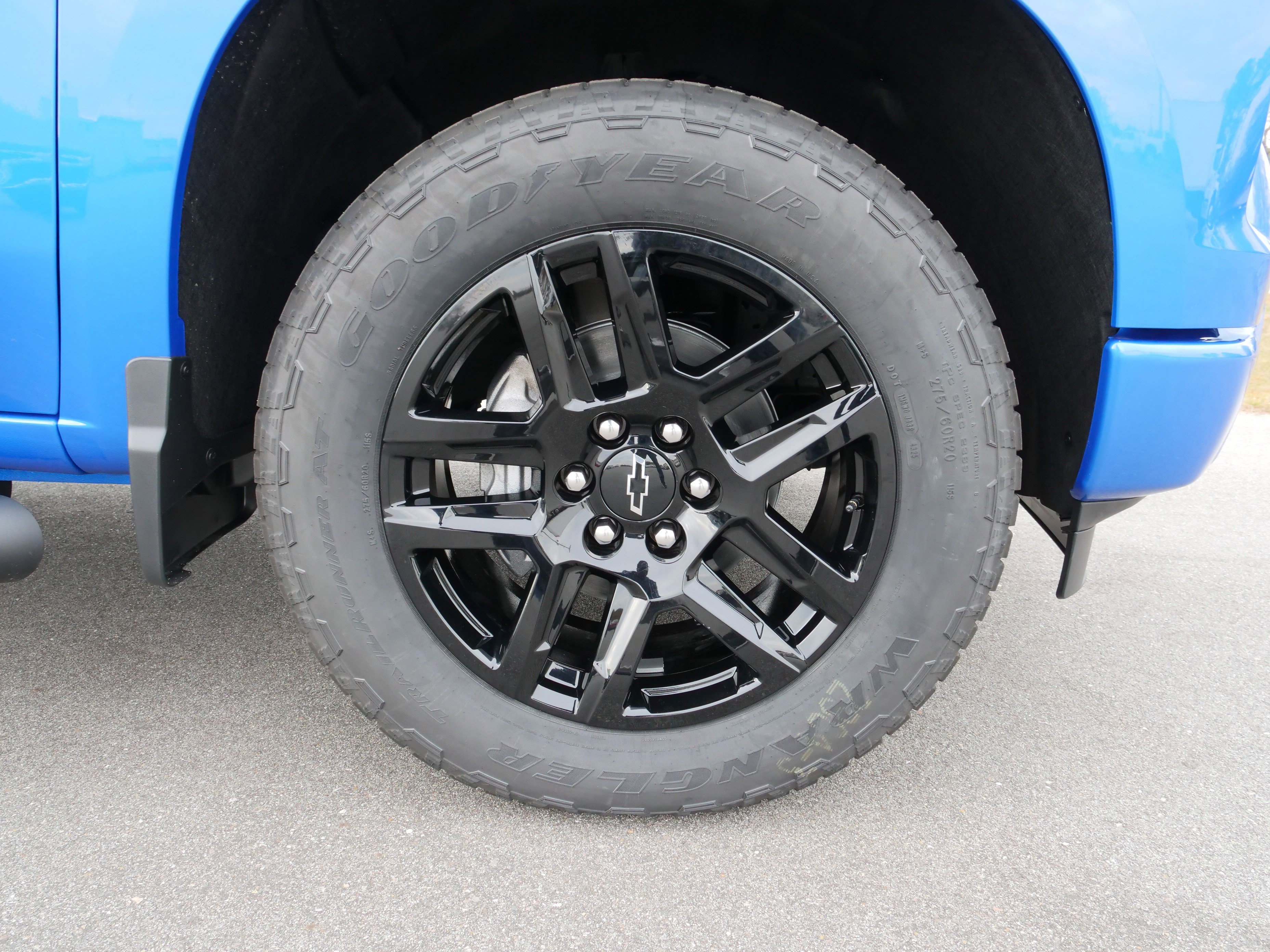 New 2026 Chevrolet Silverado 1500 Custom w/ Turbomax Blackout Package image 11