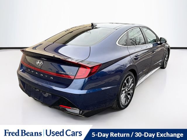 Used 2022 Hyundai Sonata Limited w/ Preferred Accessory Package image 8