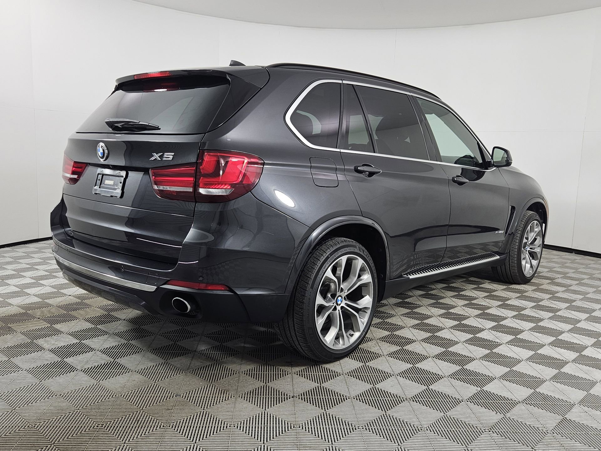 Used 2016 BMW X5 xDrive35d AWD/4WD image 7