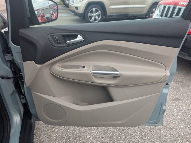 Used 2013 Ford C-MAX SEL image 21