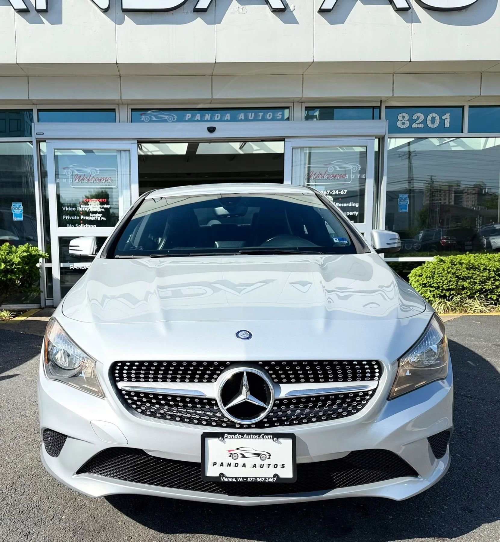 Used 2014 Mercedes-Benz CLA 250 image 2