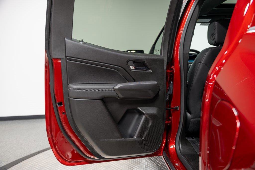 New 2024 GMC Canyon Elevation w/ Elevation Premium Package image 20