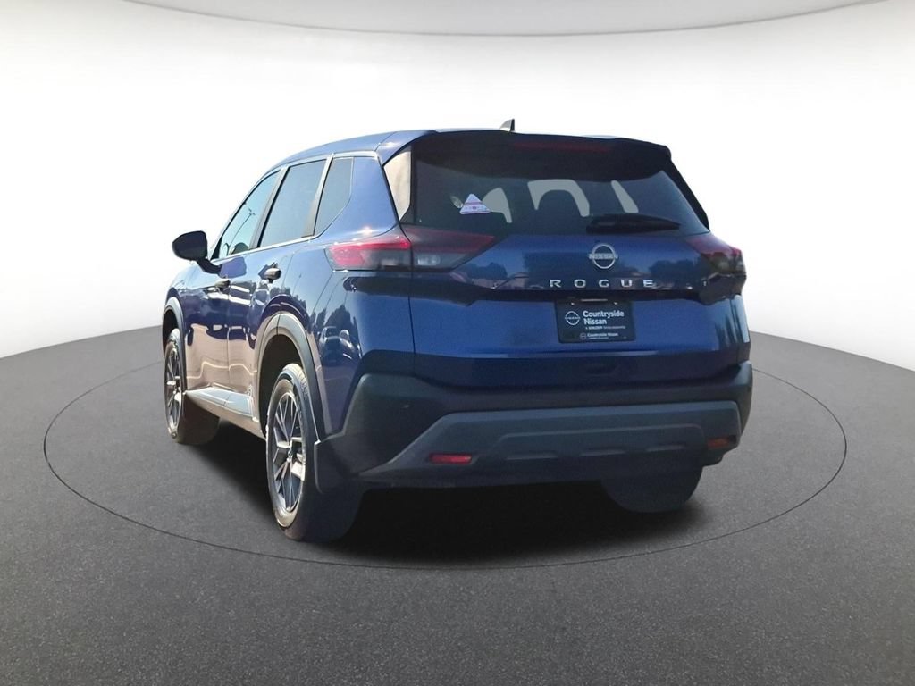 Used 2022 Nissan Rogue S FWD image 7