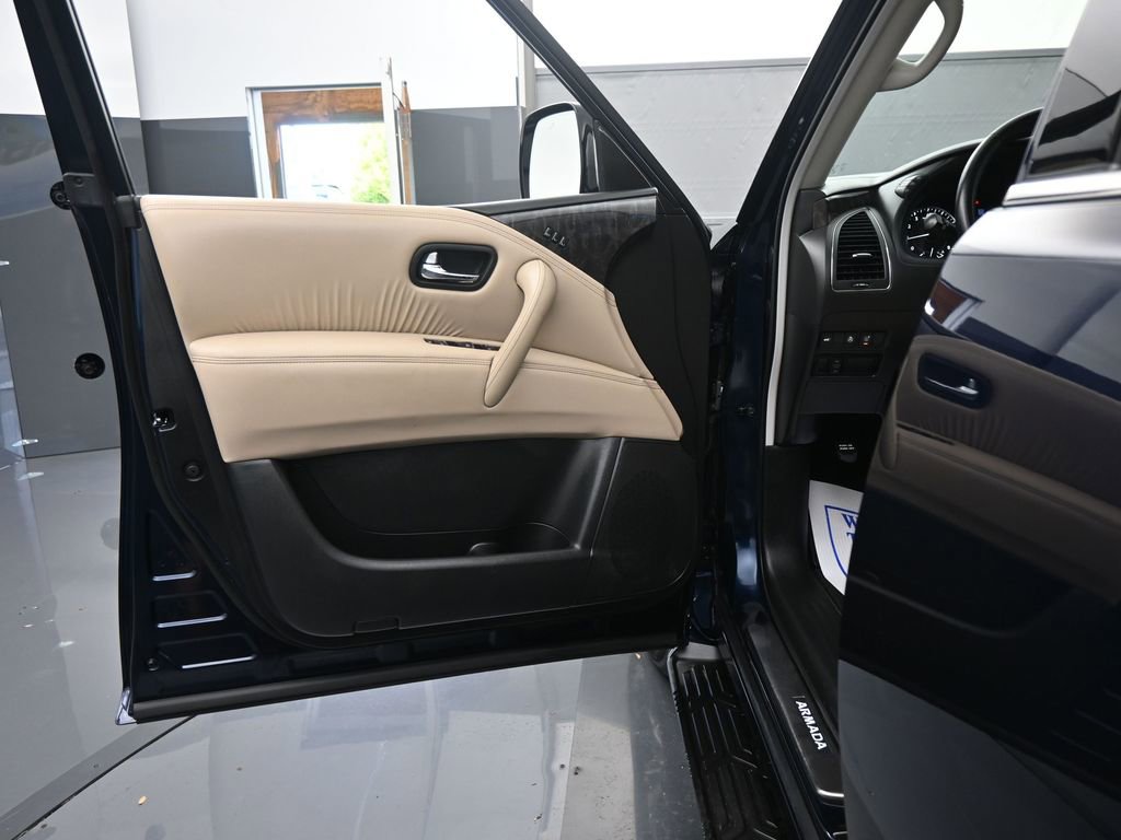 Used 2024 Nissan Armada Platinum w/ Captain's Chairs Package image 12