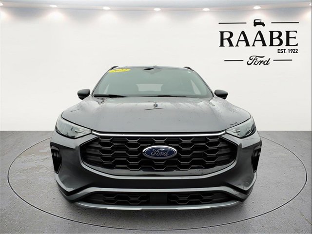 Used 2023 Ford Escape ST-Line w/ Tech Pack #1 image 2