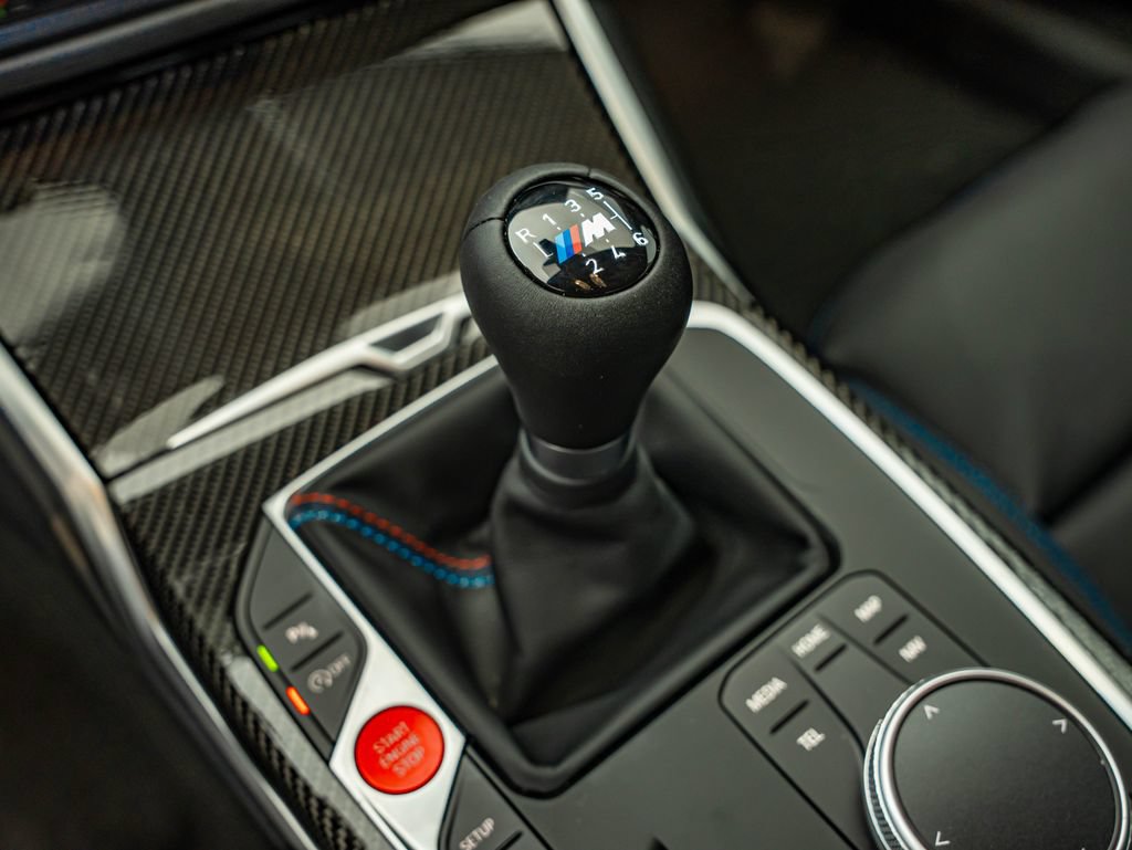 New 2026 BMW M2 w/ Lighting Package RWD image 32