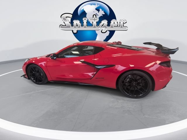 New 2026 Chevrolet Corvette Z06 w/ Z07 Performance Package RWD image 6