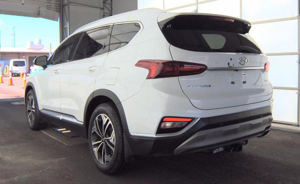 Used 2020 Hyundai Santa Fe SEL FWD image 5
