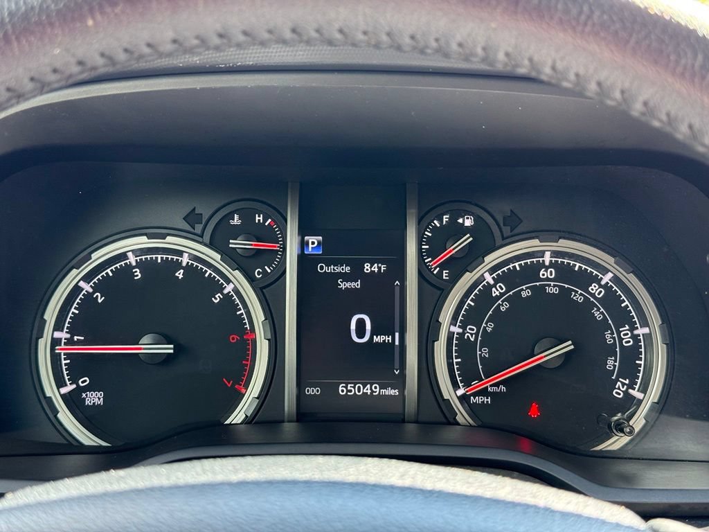 Used 2023 Toyota 4Runner TRD Off-Road AWD/4WD image 29