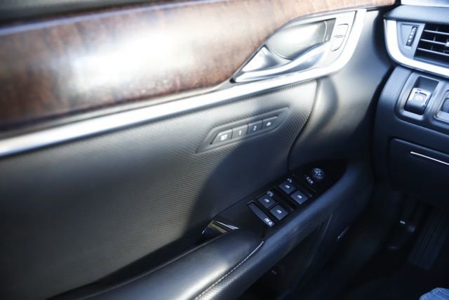 Used 2019 Cadillac XTS Luxury w/ Driver Awareness Package image 22