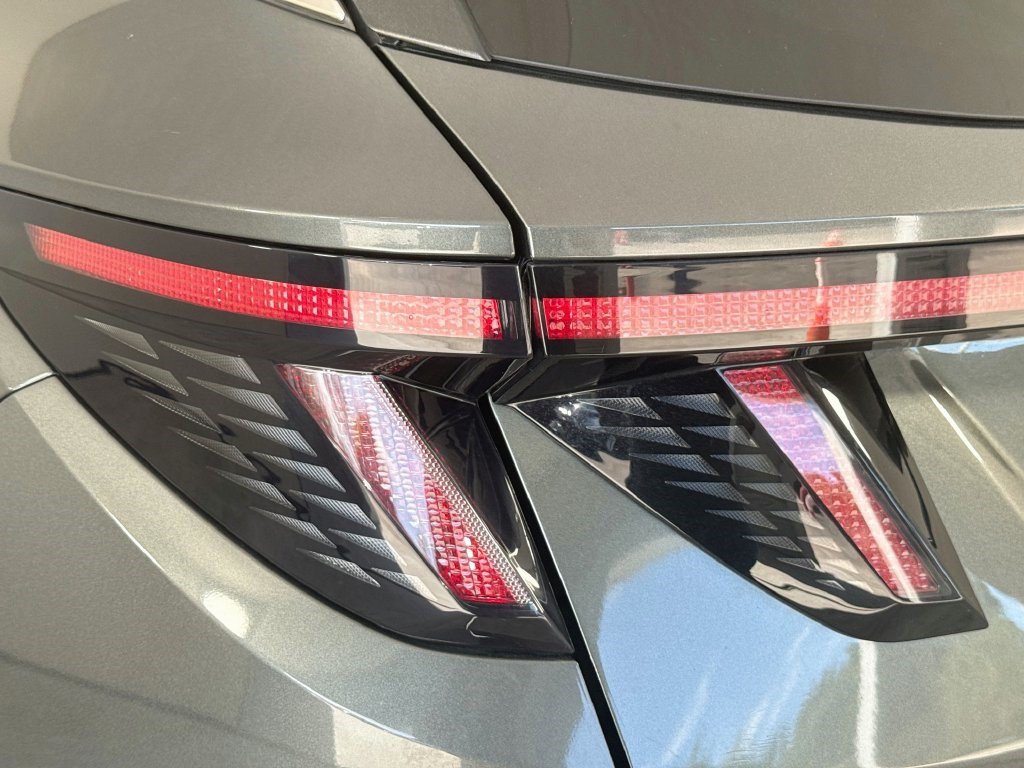 Used 2022 Hyundai Tucson SEL AWD/4WD image 35