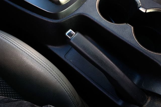 Used 2015 Hyundai Genesis 3.8 image 40