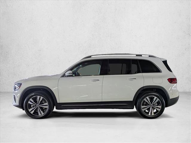 Certified 2025 Mercedes-Benz GLB 250 4MATIC image 11