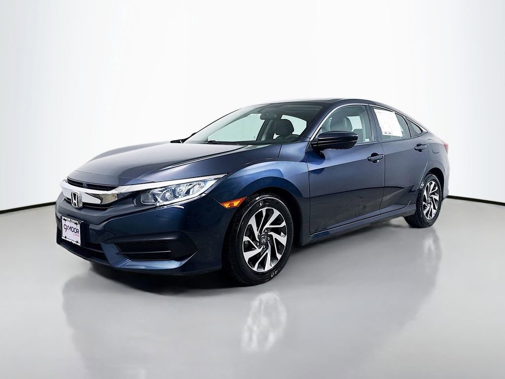 Used 2018 Honda Civic EX image 3