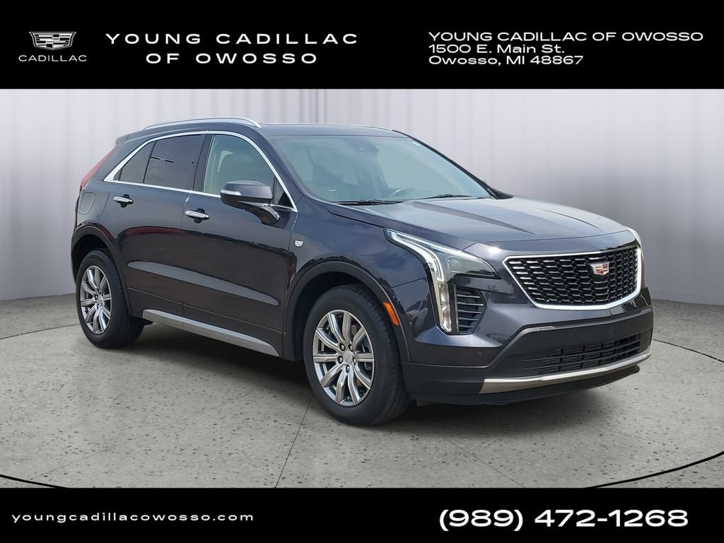 Used 2022 Cadillac XT4 Premium Luxury w/ Cold Weather Package AWD/4WD image 2