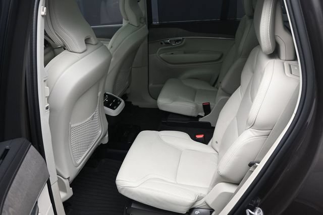 Certified 2023 Volvo XC90 B6 Ultimate w/ Protection Package Premier AWD/4WD image 24