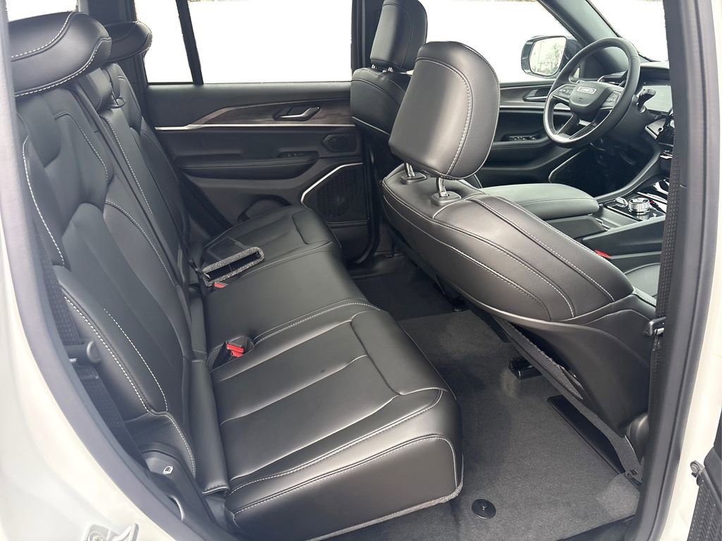New 2026 Jeep Grand Cherokee Limited image 21