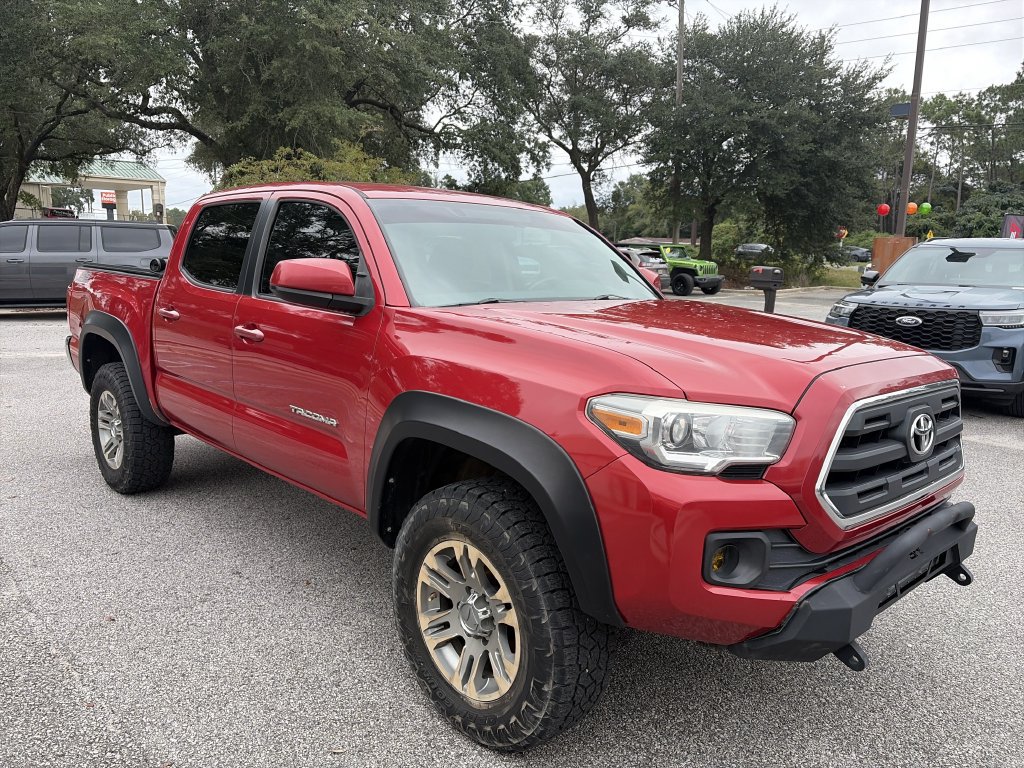 Used 2016 Toyota Tacoma SR5 w/ Towing Package AWD/4WD image 8