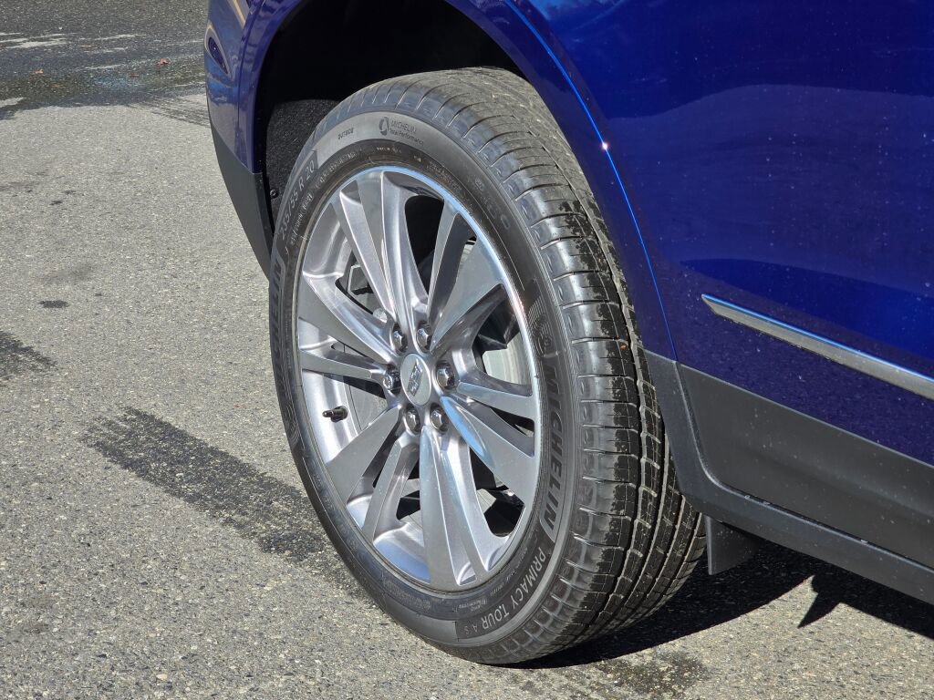 New 2025 Cadillac XT5 Premium Luxury image 15