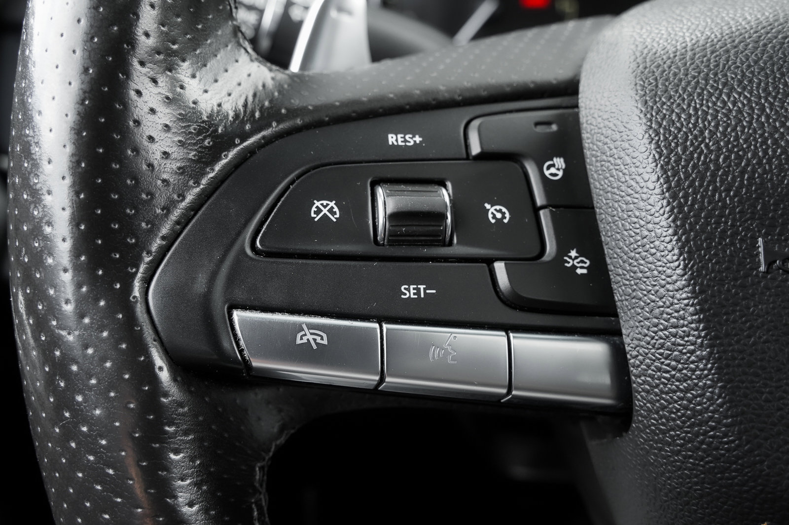 Used 2020 Cadillac CT4 Sport w/ Climate Package image 15