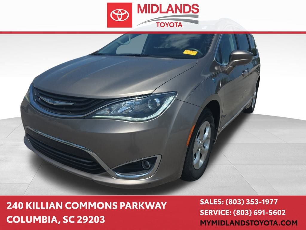 Used 2017 Chrysler Pacifica Premium