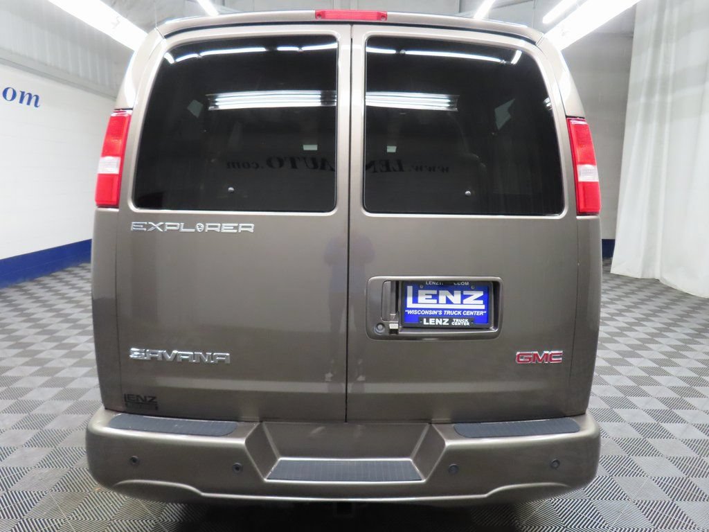 Used 2021 GMC Savana 2500 RWD image 31