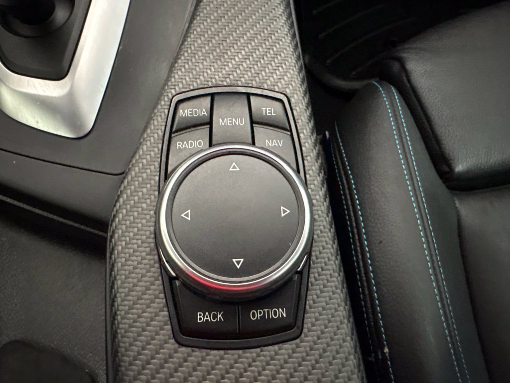 Used 2016 BMW M2 RWD image 15