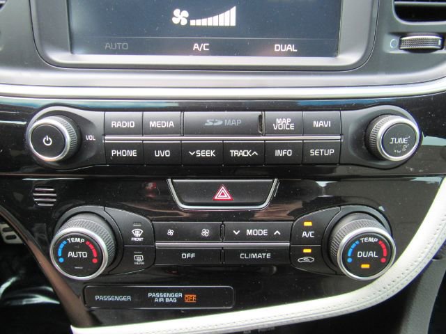 Used 2015 Kia Optima SX image 46