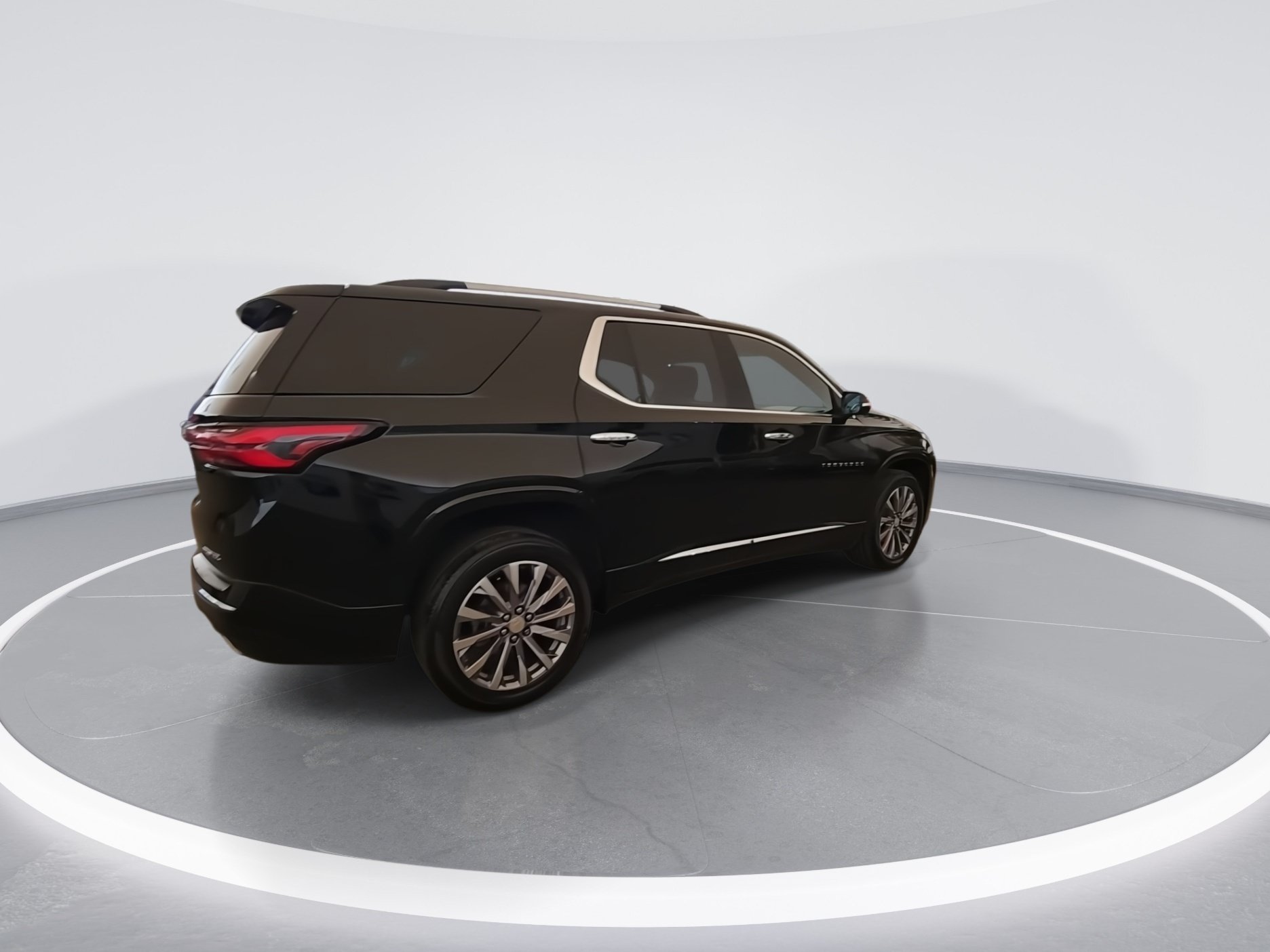 Used 2022 Chevrolet Traverse Premier AWD/4WD image 3