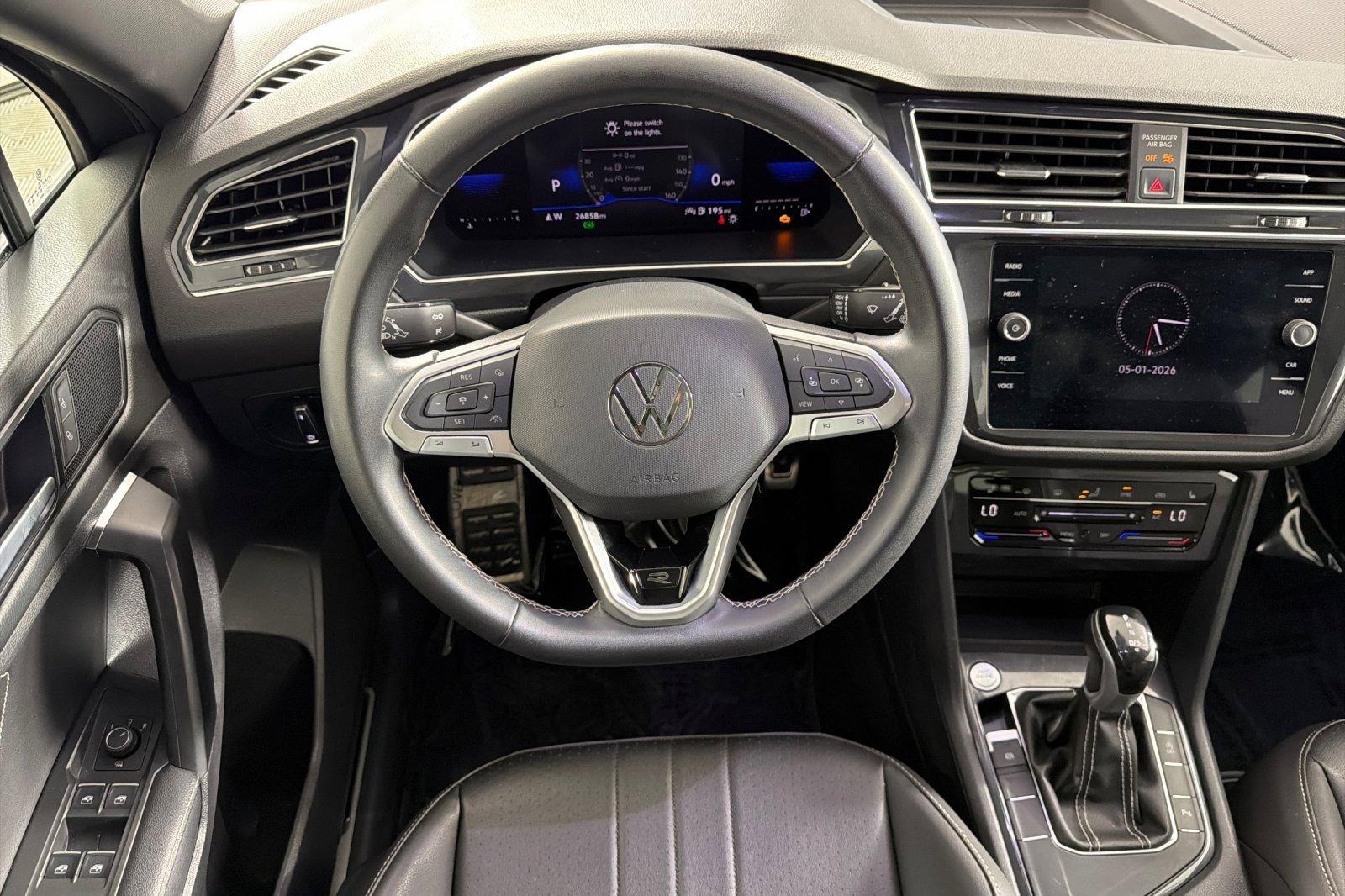Used 2023 Volkswagen Tiguan SE R-Line FWD image 13