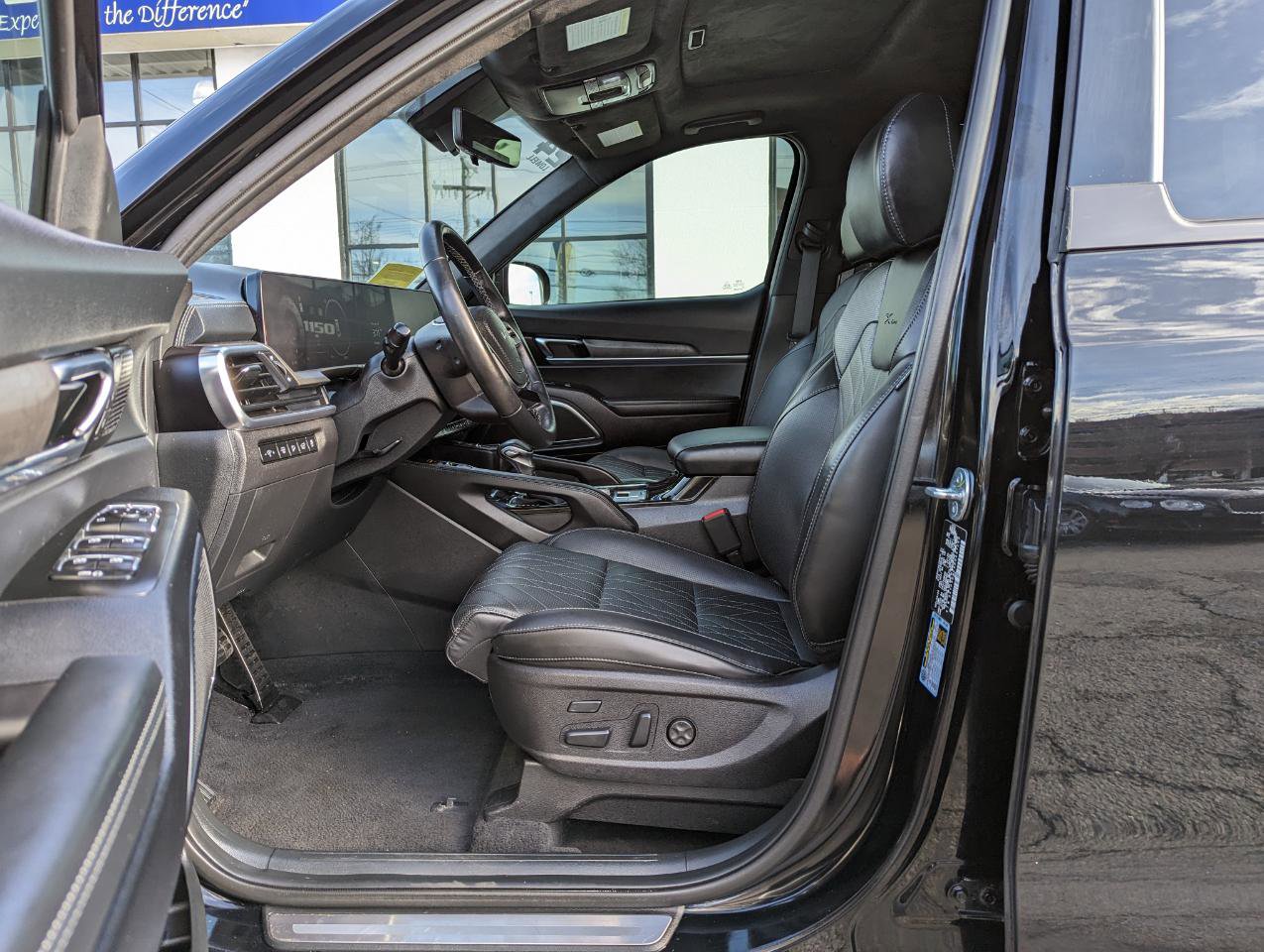 Used 2024 Kia Telluride SX Prestige X-Line image 12