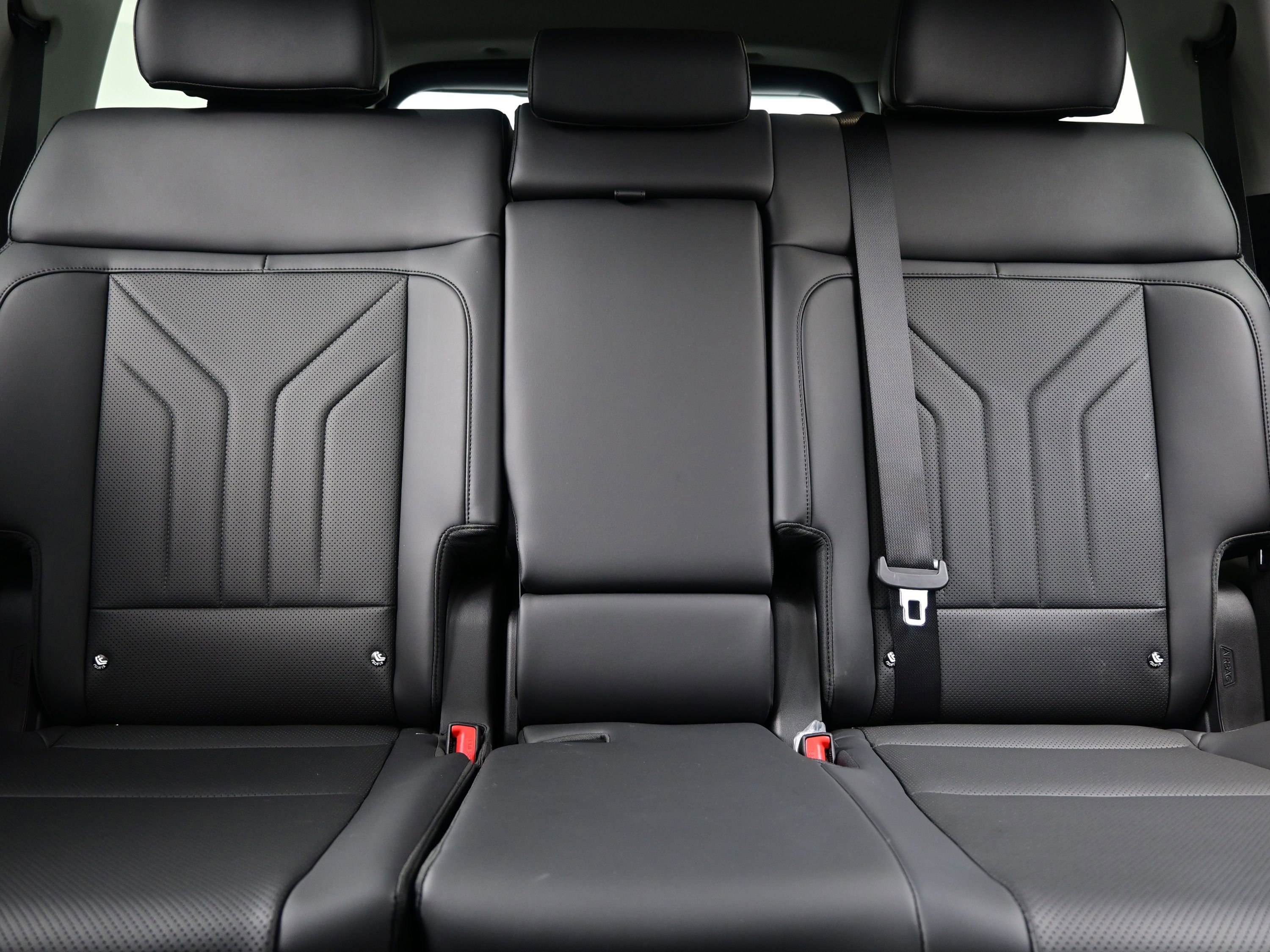 Certified 2026 Hyundai Santa Fe SEL image 16