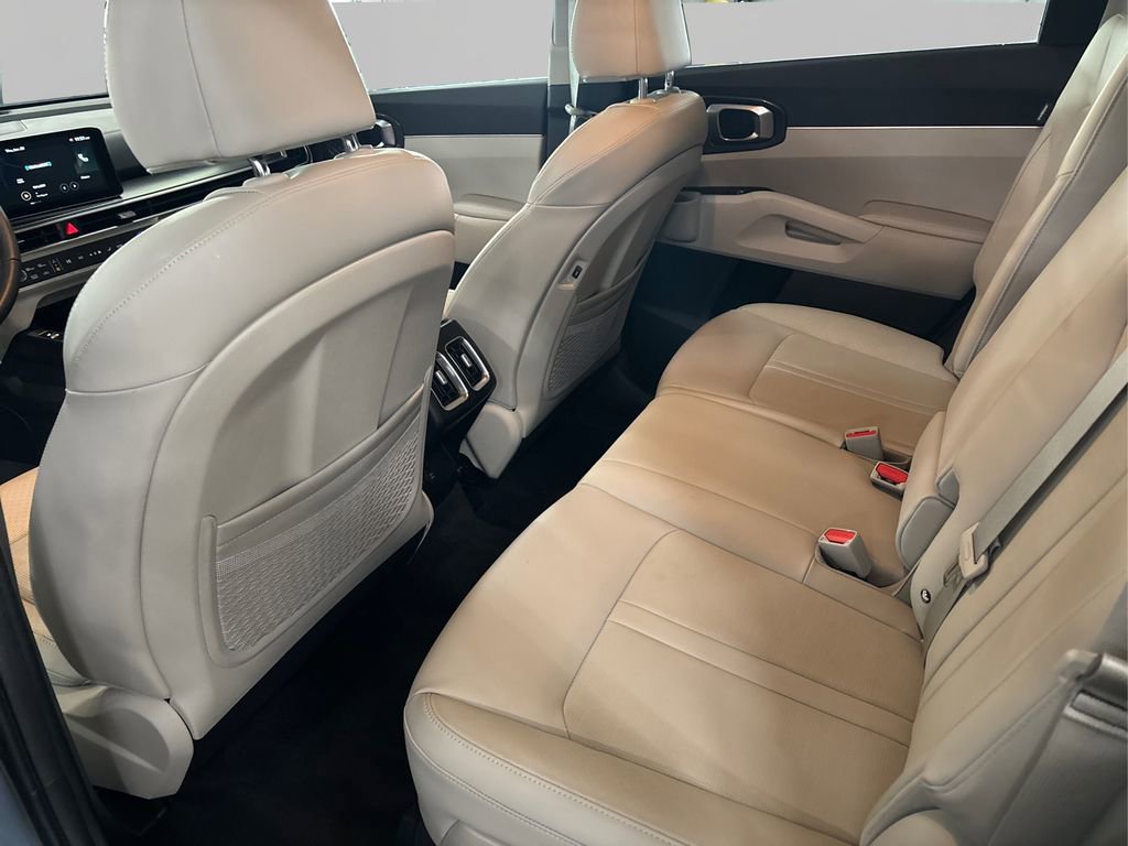 New 2025 Kia Sorento S image 10