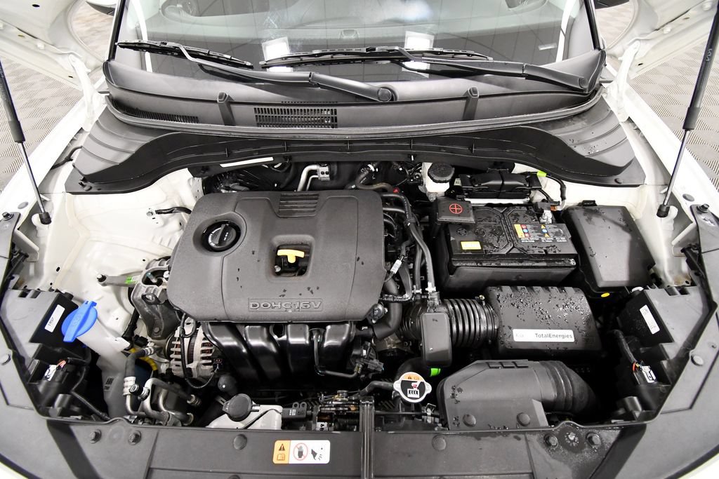 Certified 2025 Kia Soul LX w/ LX Technology Package FWD image 12