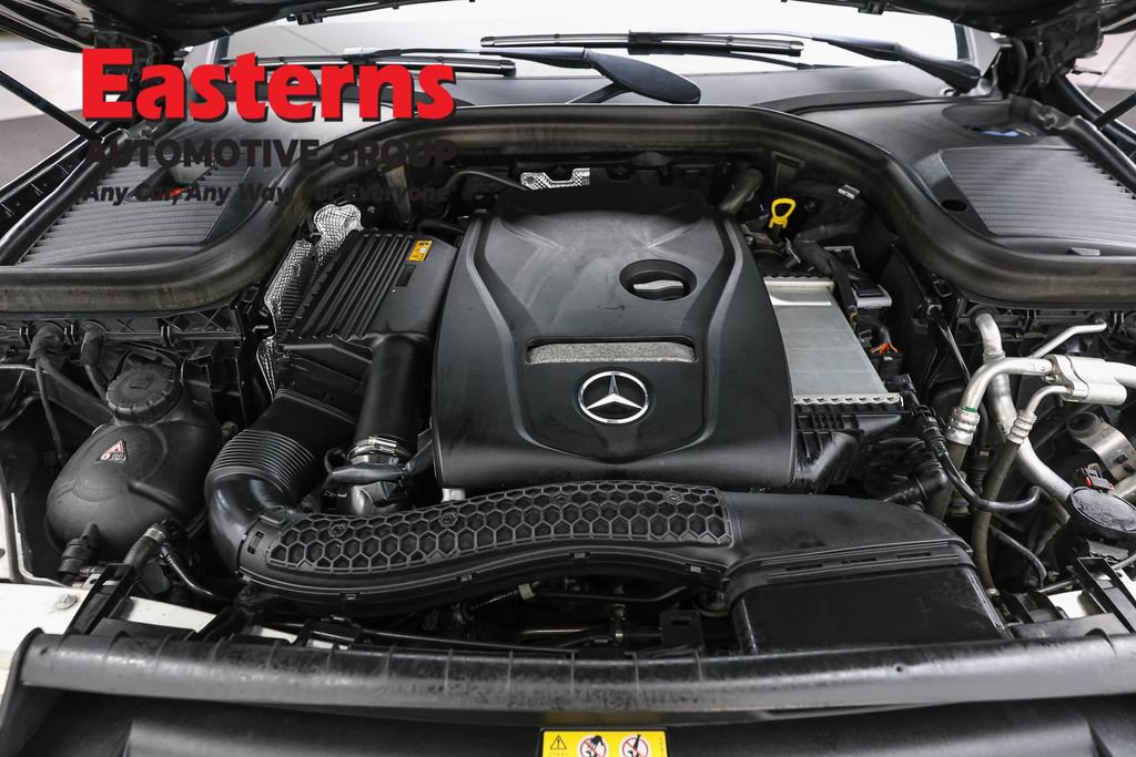Used 2018 Mercedes-Benz GLC 300 4MATIC image 7