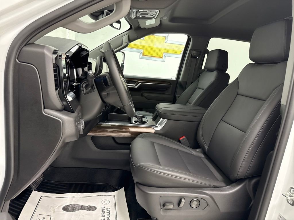 New 2026 Chevrolet Silverado 2500 LT w/ Trail Boss Package image 17