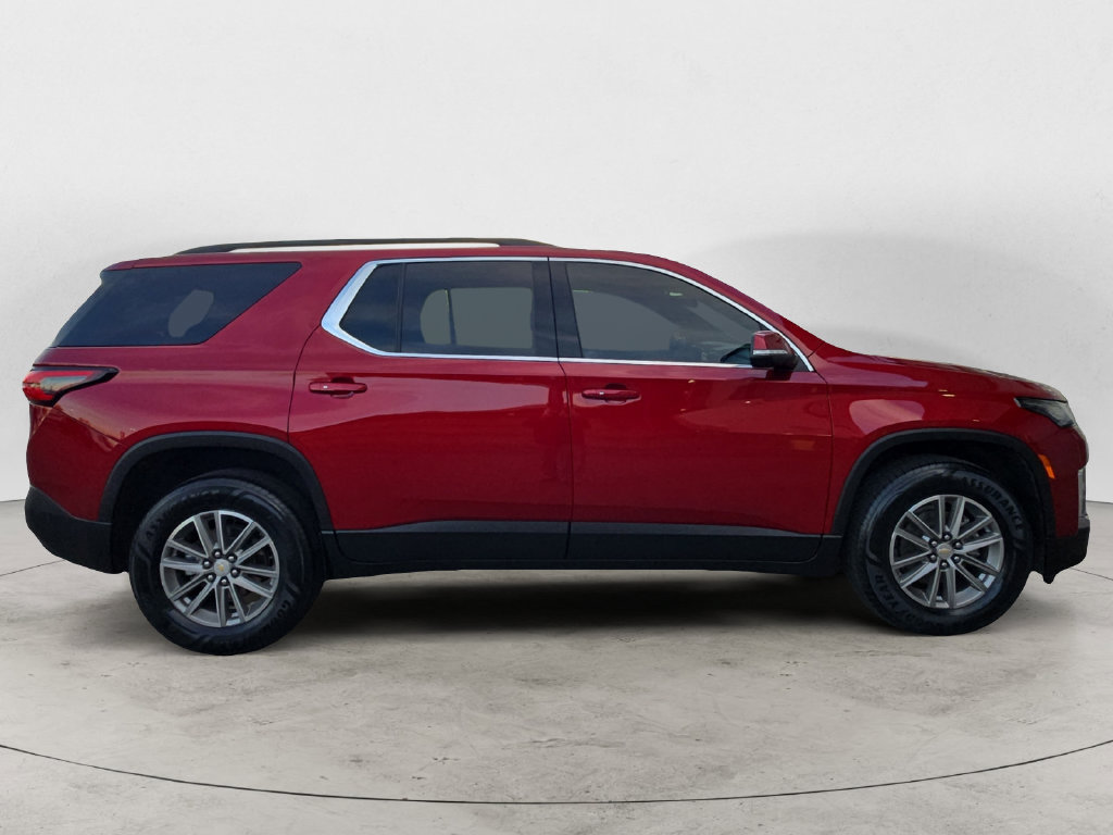 Used 2023 Chevrolet Traverse LT w/ Rear Camera Mirror Package AWD/4WD image 7