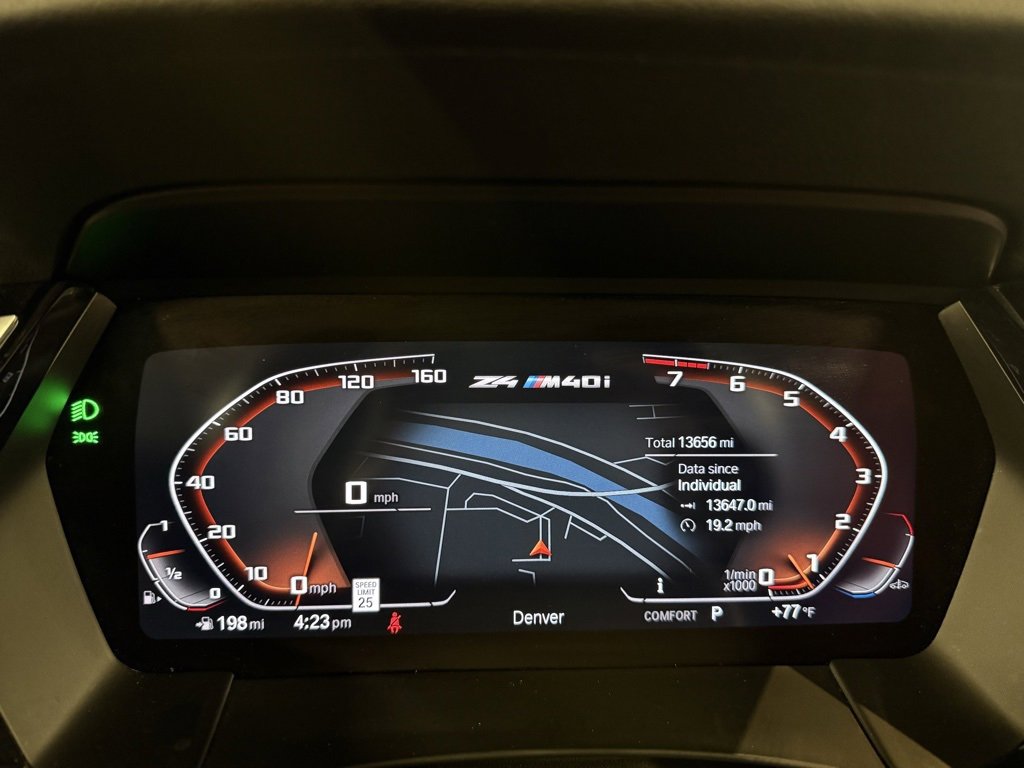 Used 2024 BMW Z4 M40i w/ Premium Package image 37