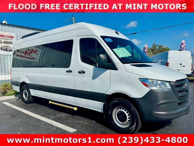 Used 2021 Mercedes-Benz Sprinter 2500 image 2