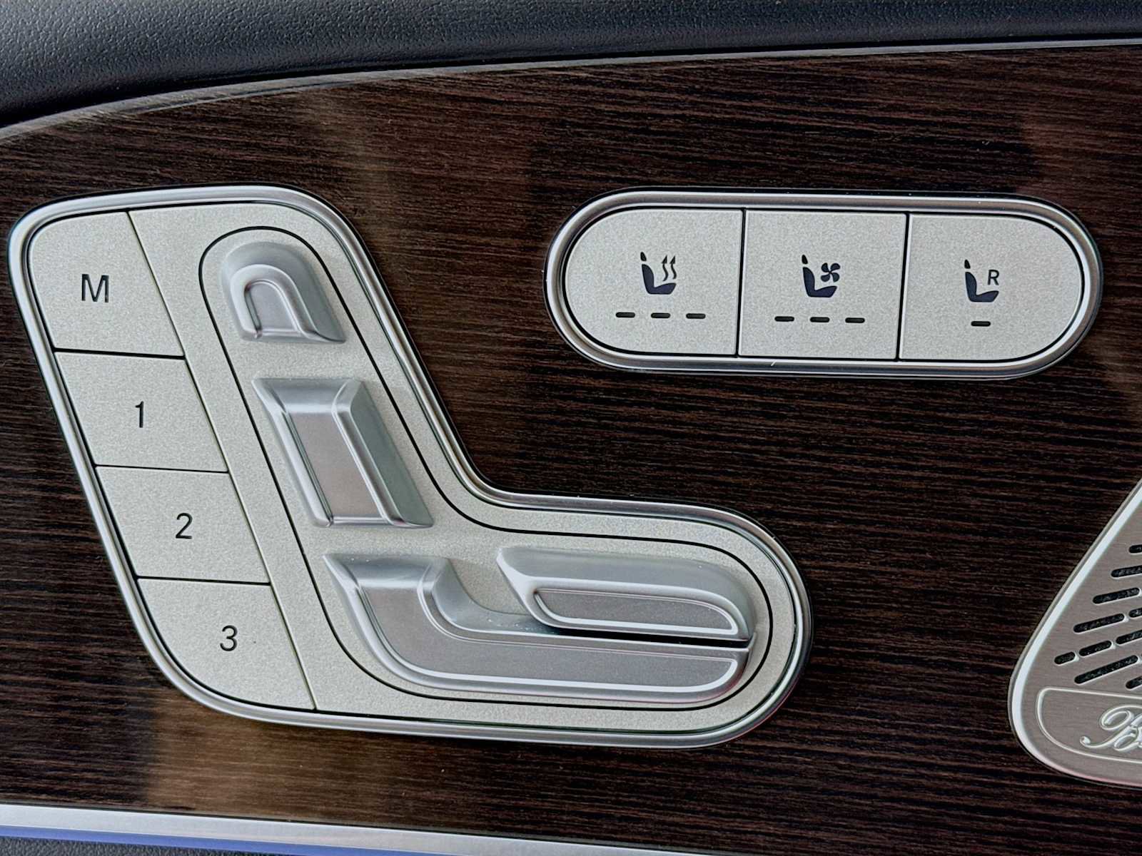 Used 2024 Mercedes-Benz GLE 53 AMG 4MATIC image 21