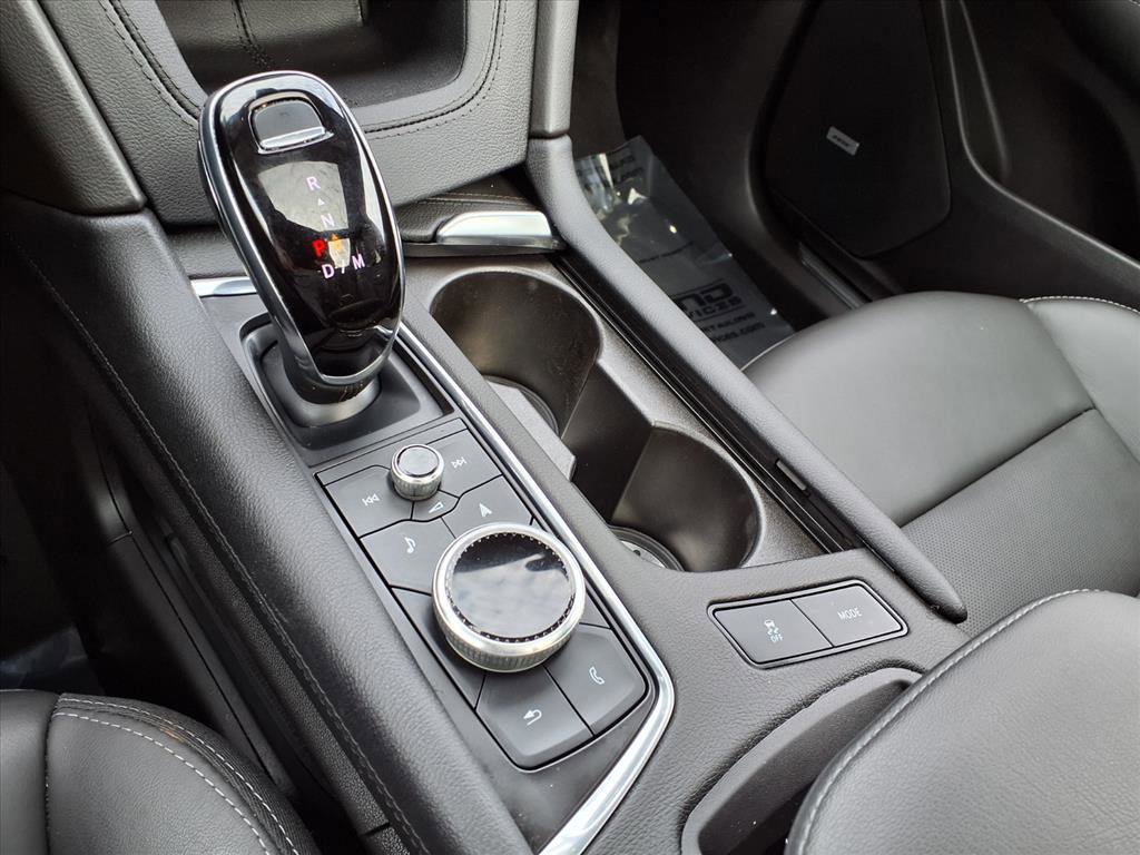 Certified 2023 Cadillac XT5 Premium Luxury w/ LPO, Floor Liner Package image 24