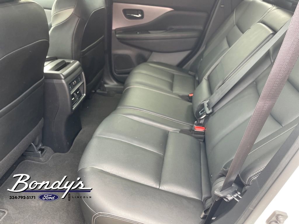 Used 2024 Nissan Murano SL image 11