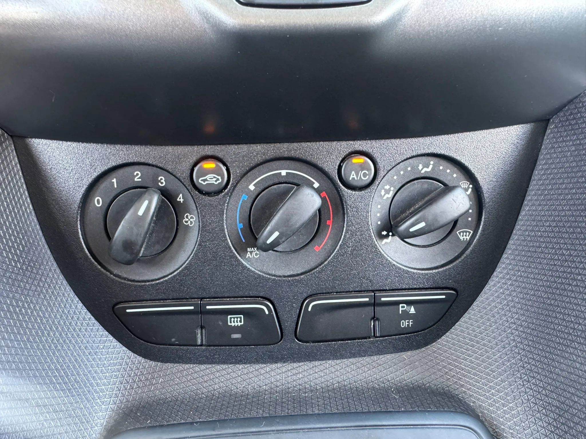 Used 2017 Ford Transit Connect XL FWD image 46