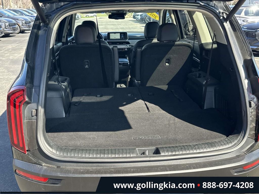 Certified 2021 Kia Telluride EX w/ EX Premium Package AWD/4WD image 10