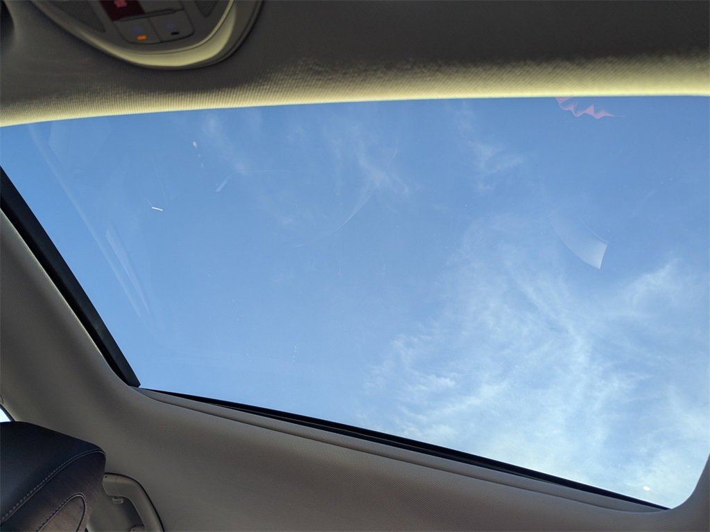 Used 2026 Genesis G70 2.5T Prestige image 28