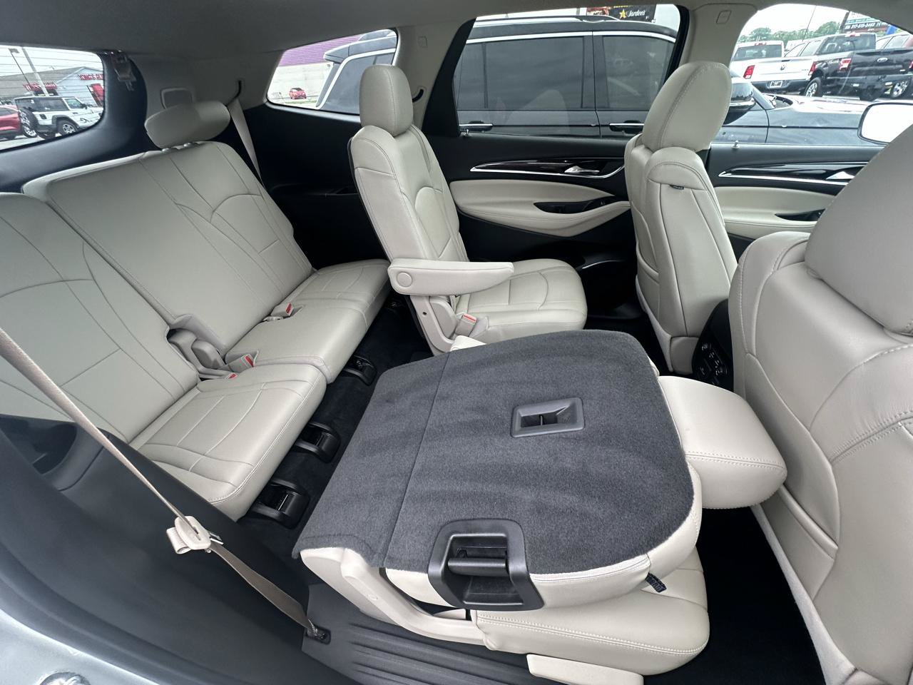 Used 2021 Buick Enclave Premium w/ Sun and Sites Package FWD image 27