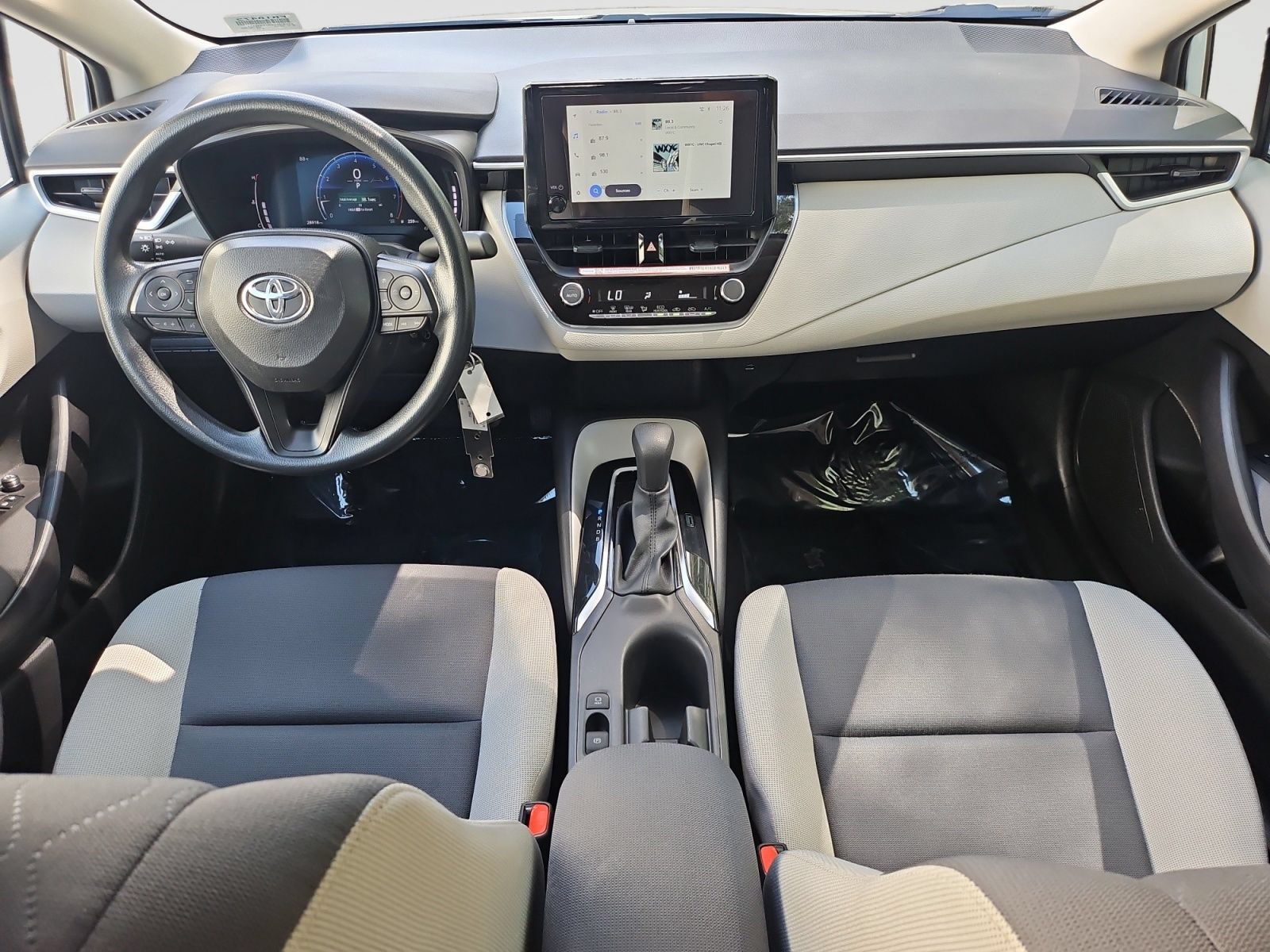 Used 2026 Toyota Corolla LE FWD image 16