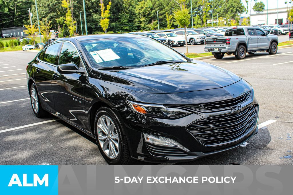 Used 2024 Chevrolet Malibu LT FWD image 3