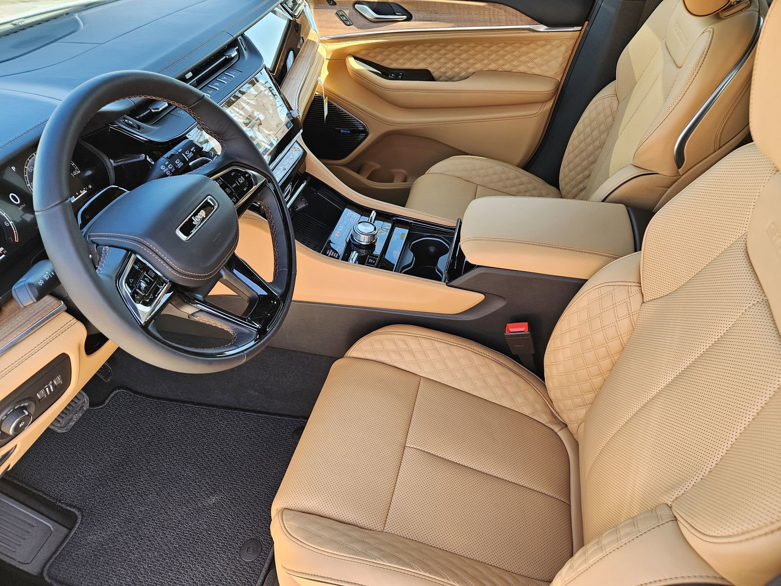 New 2026 Jeep Grand Cherokee L Summit image 15