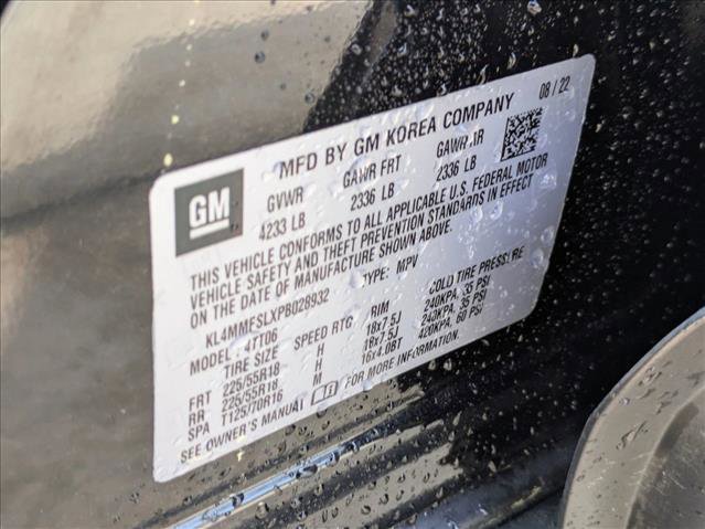 Used 2023 Buick Encore GX Essence w/ Experience Buick Package FWD image 24